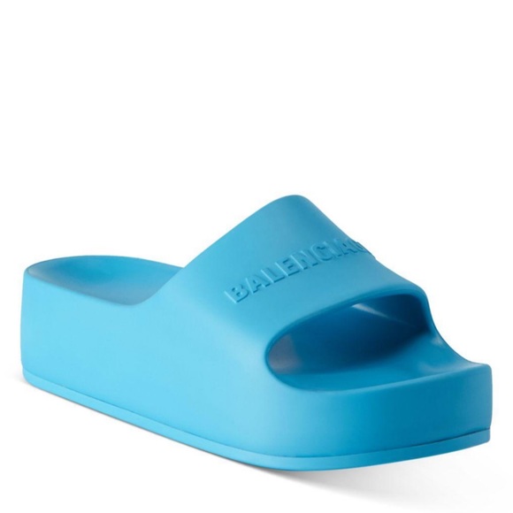 chunky balenciaga slides